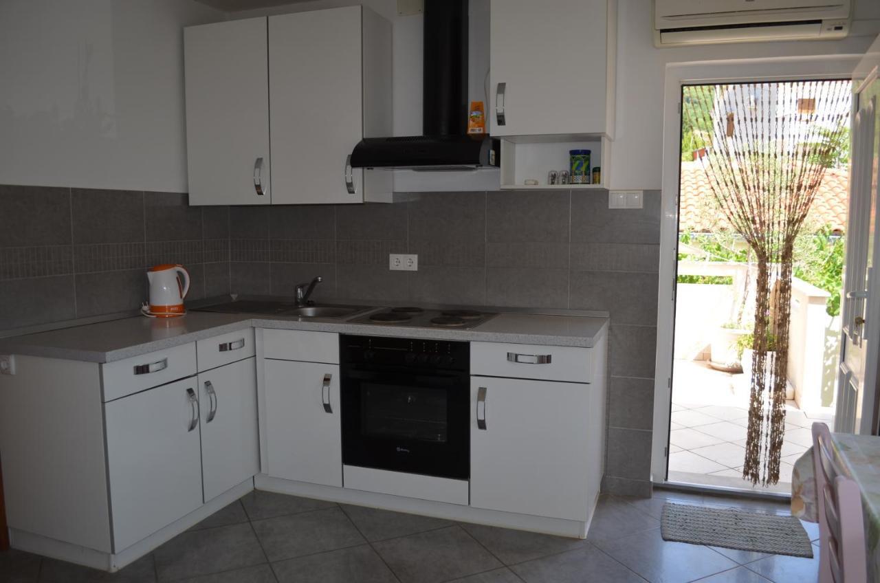 Apartments Jagoda Draga Bašćanska Exterior foto